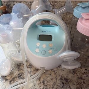 Spectra White and Blue Breast Pump